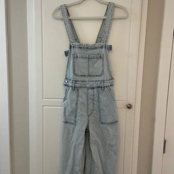 NEW WeWoreWhat Slouchy Slit Overalls in Super Light Blue Denim Jean XS - Picture 8 of 8
